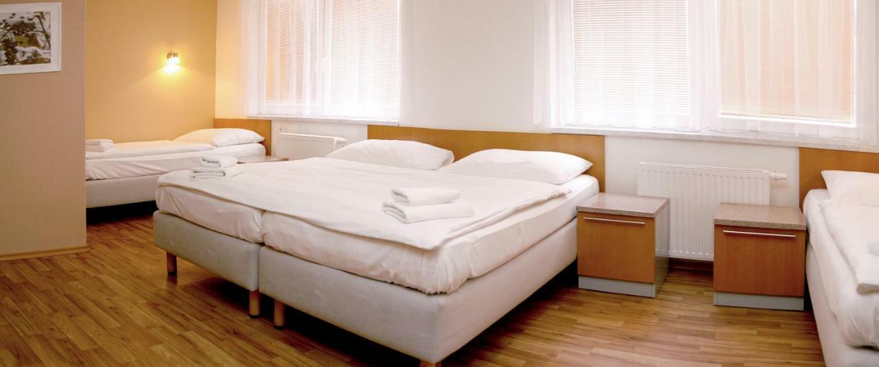 Sedlecky Dvur Hotel Sedlec  Ngoại thất bức ảnh