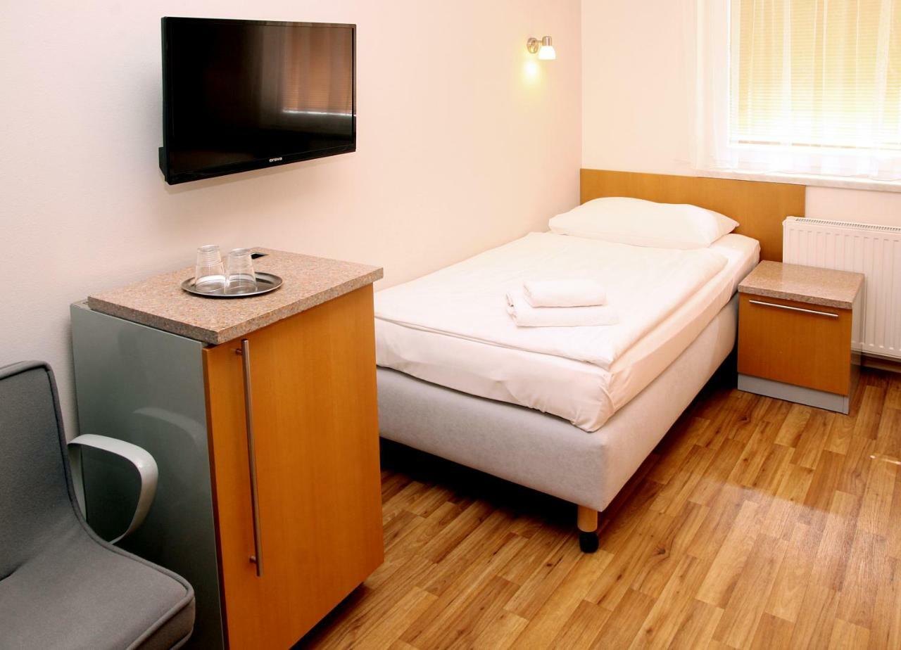 Sedlecky Dvur Hotel Sedlec  Ngoại thất bức ảnh